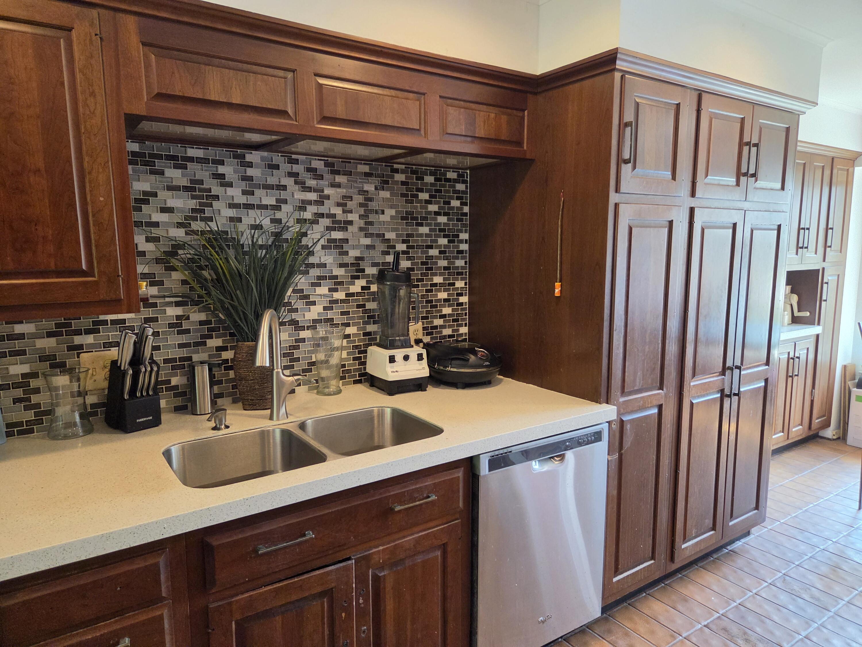 7229 Creeks Bend Drive