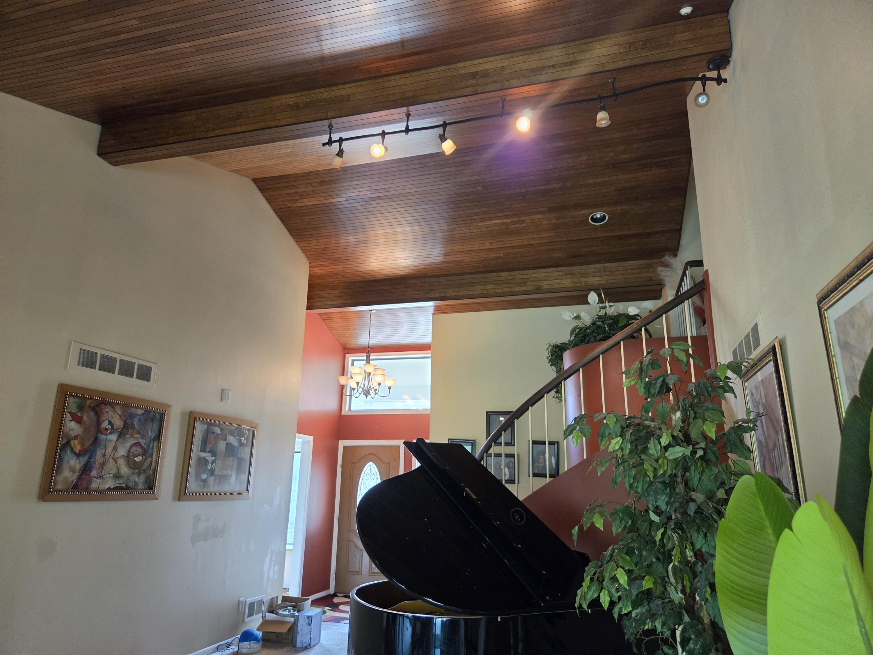 7229 Creeks Bend Drive