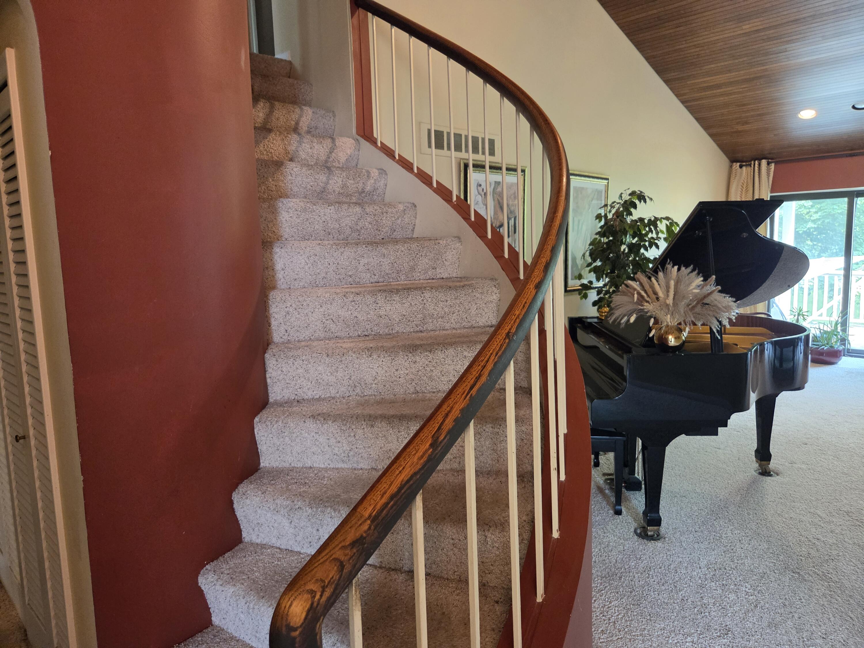 7229 Creeks Bend Drive