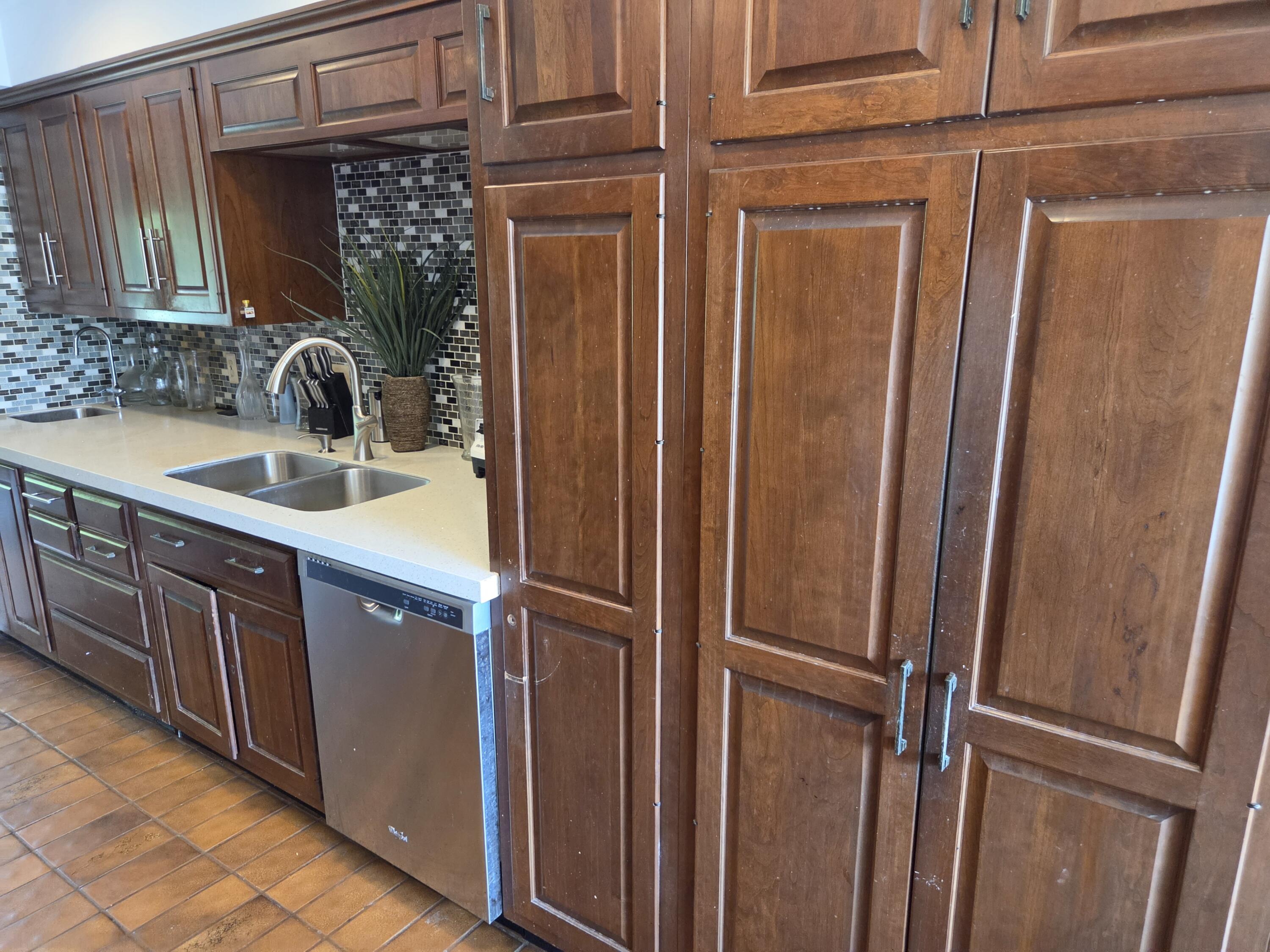7229 Creeks Bend Drive