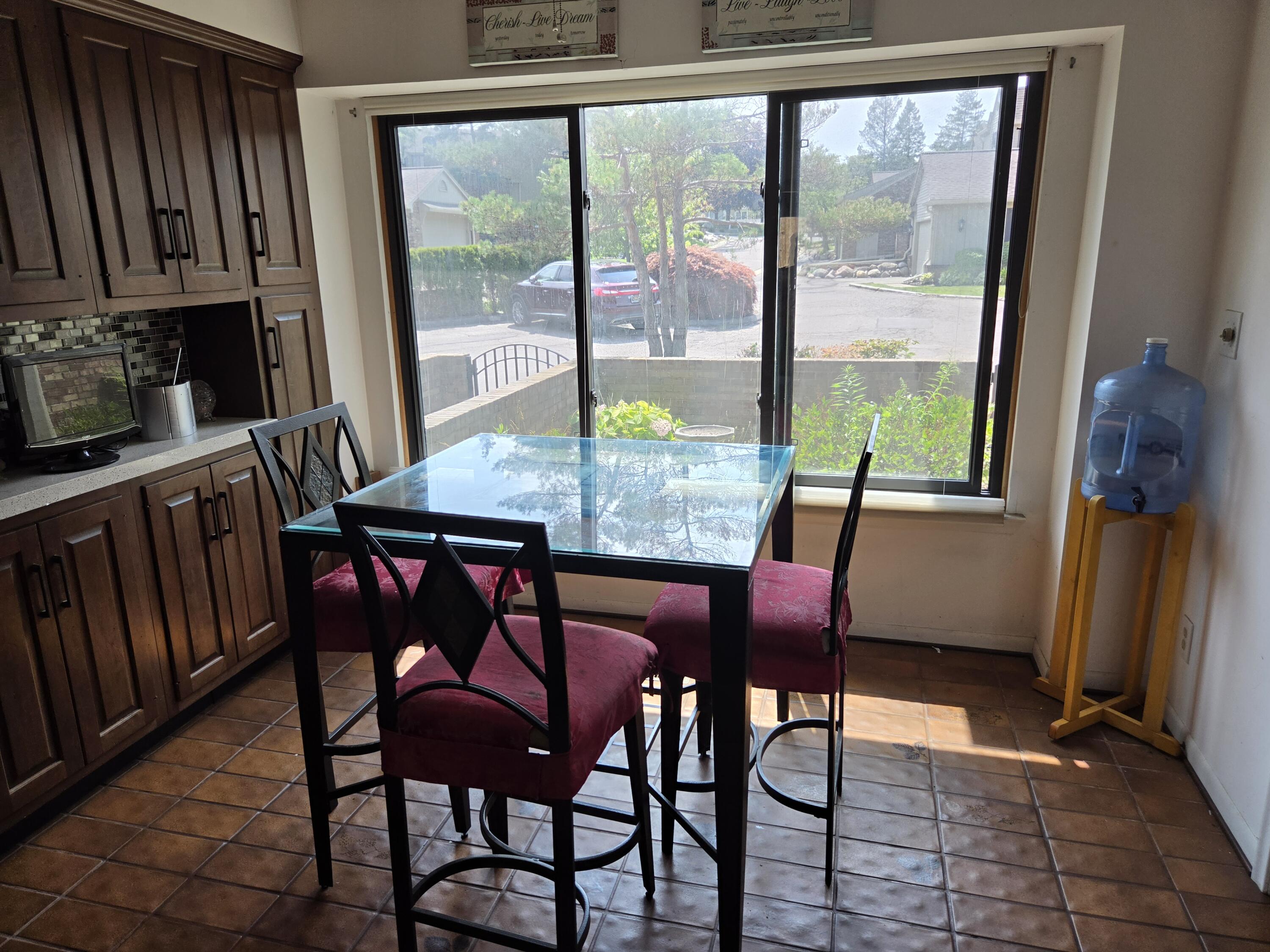 7229 Creeks Bend Drive