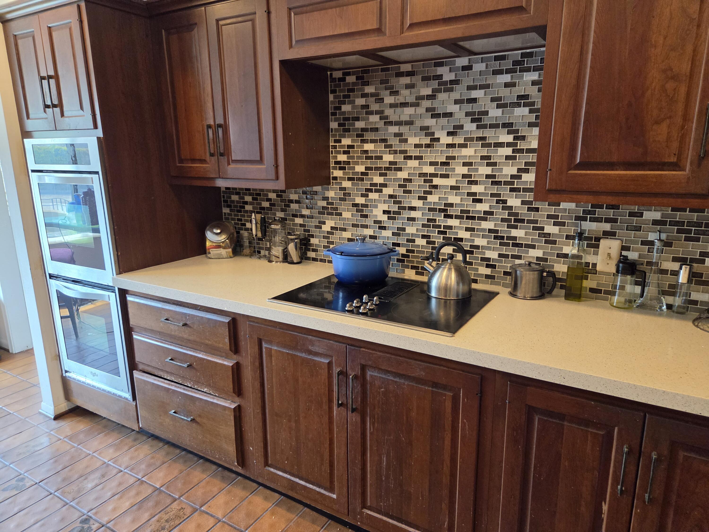 7229 Creeks Bend Drive