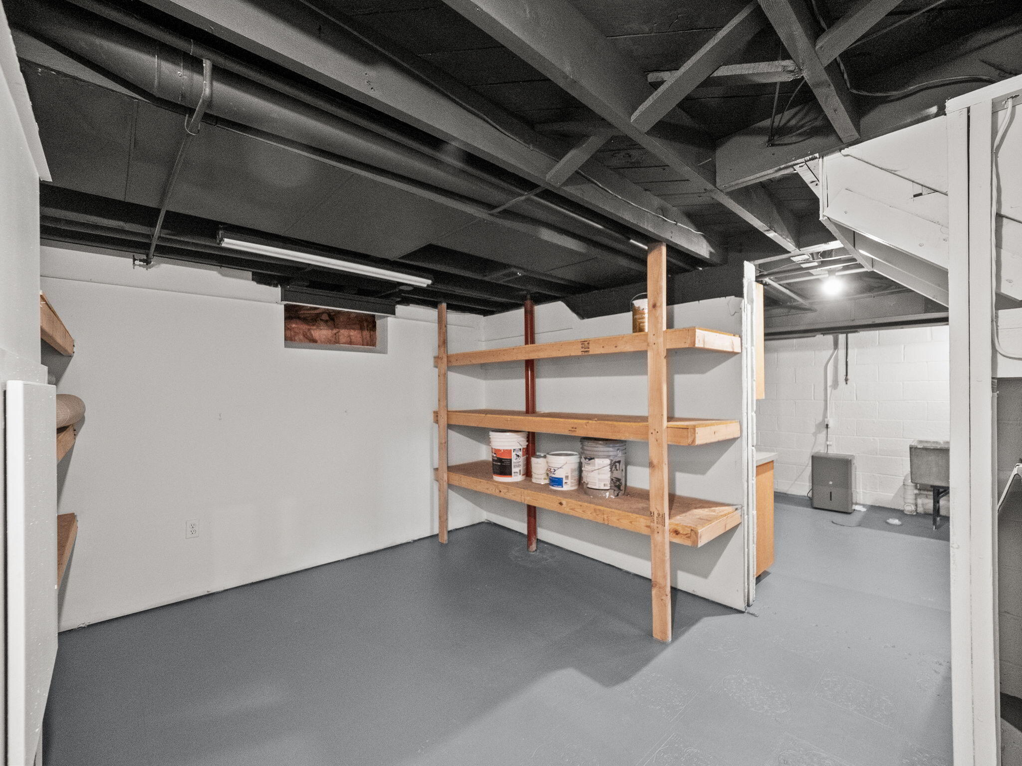 650 W Lincoln Street