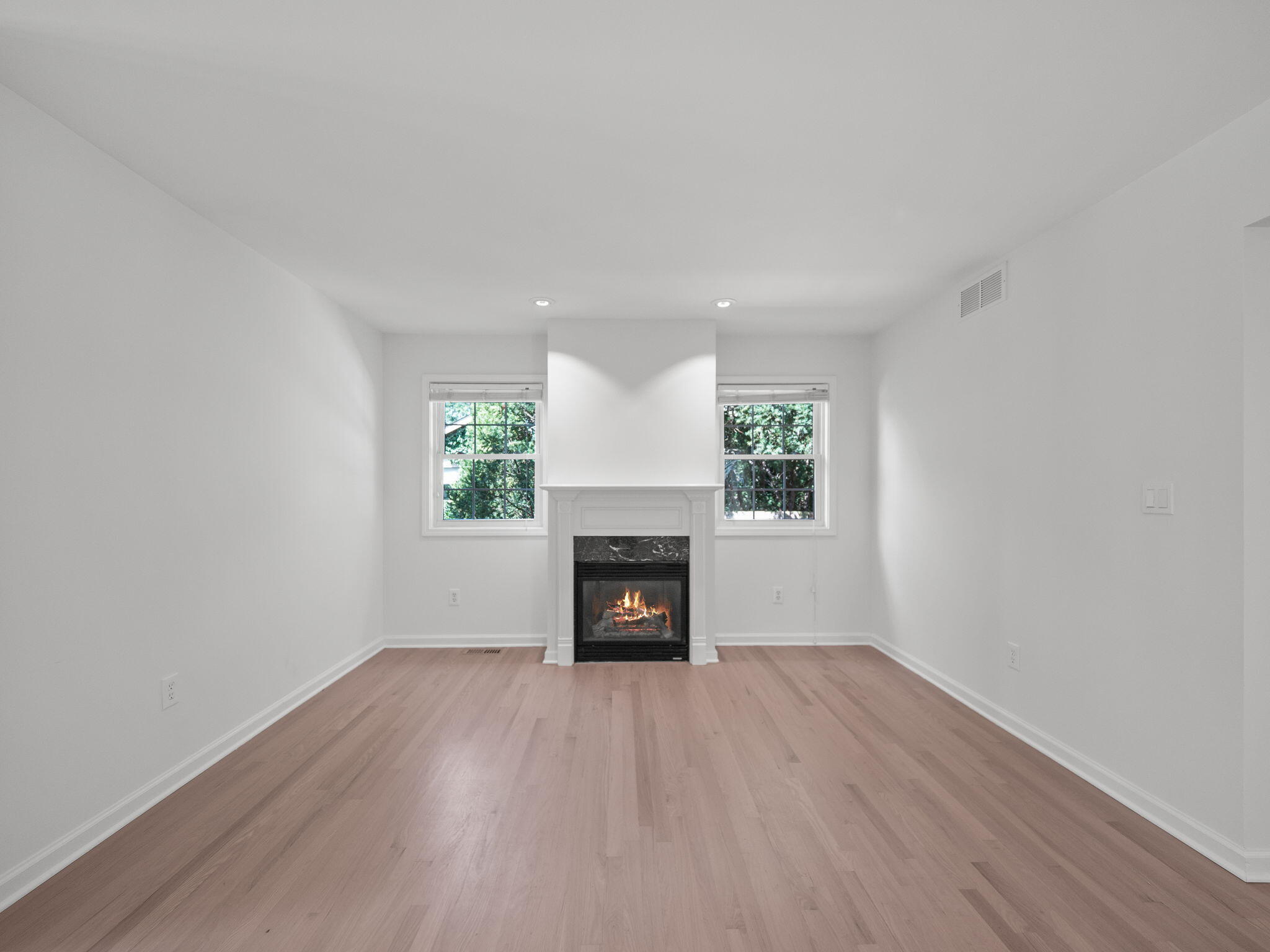 650 W Lincoln Street