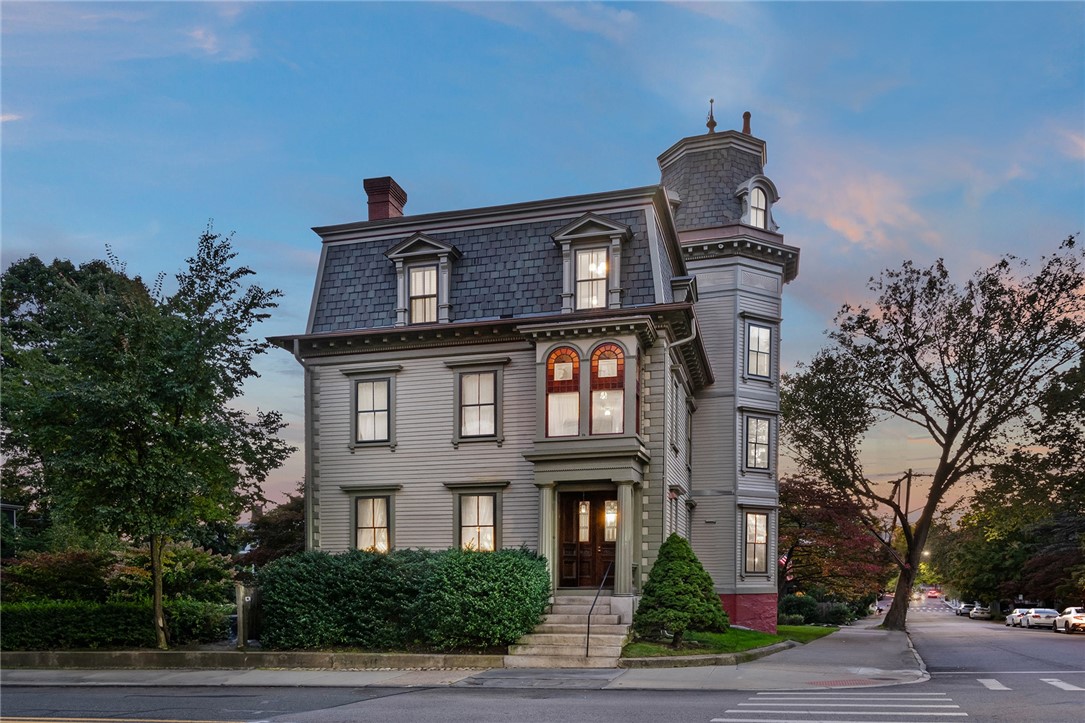 122 Hope Street