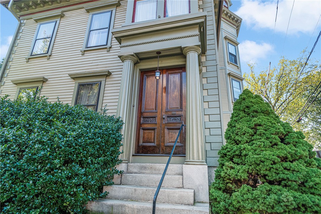 122 Hope Street