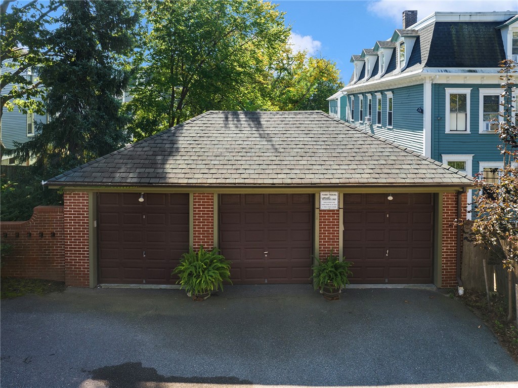 122 Hope Street