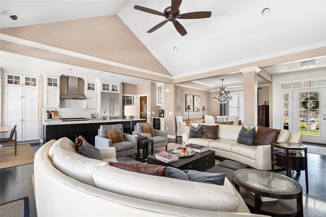 3 Willow Way
