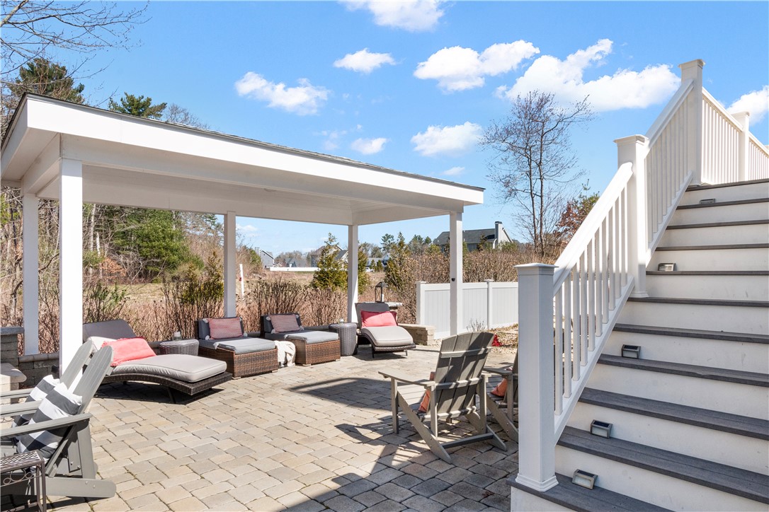 3 Willow Way