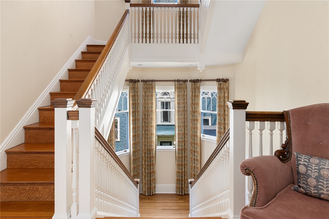 40 Oriole Avenue