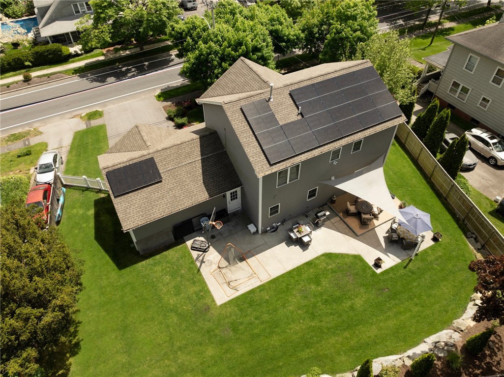 229 Narragansett Parkway