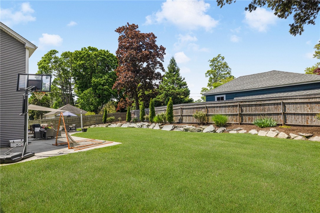 229 Narragansett Parkway