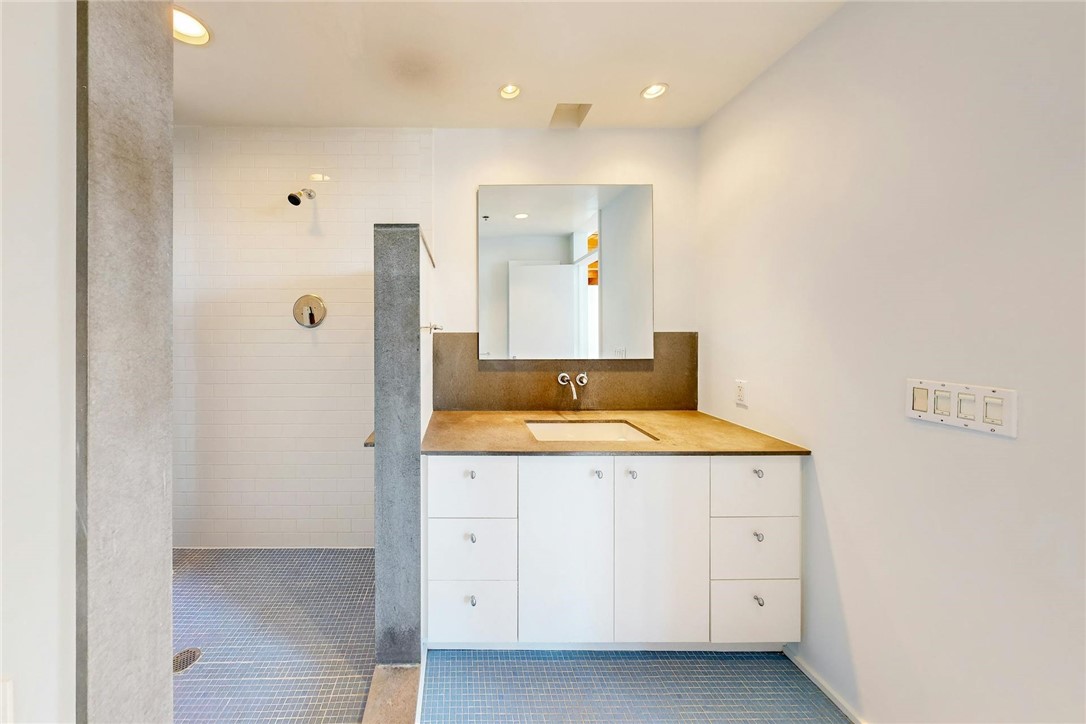 14 Imperial Place 501