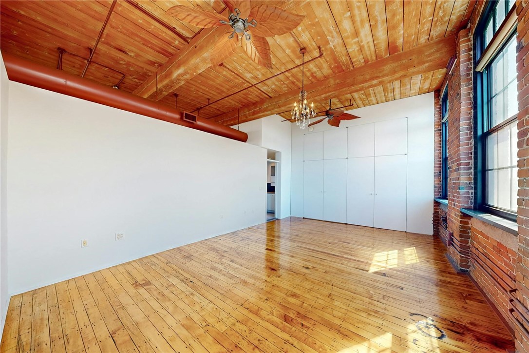 14 Imperial Place 501