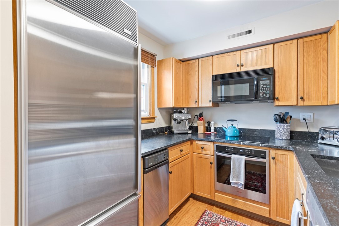 546 Angell Street B3