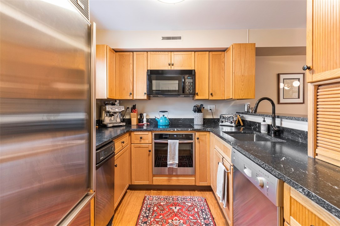 546 Angell Street B3