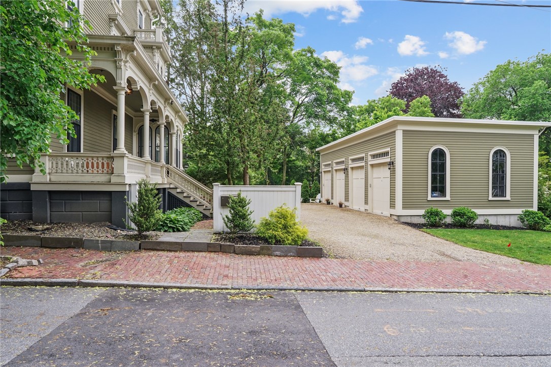 13 Cushing Street 1