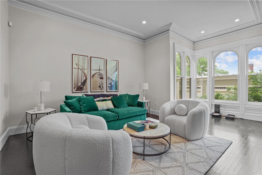 13 Cushing Street 1