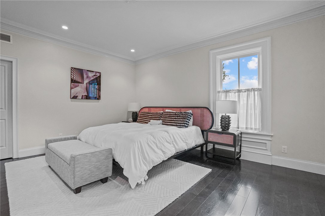 13 Cushing Street 1