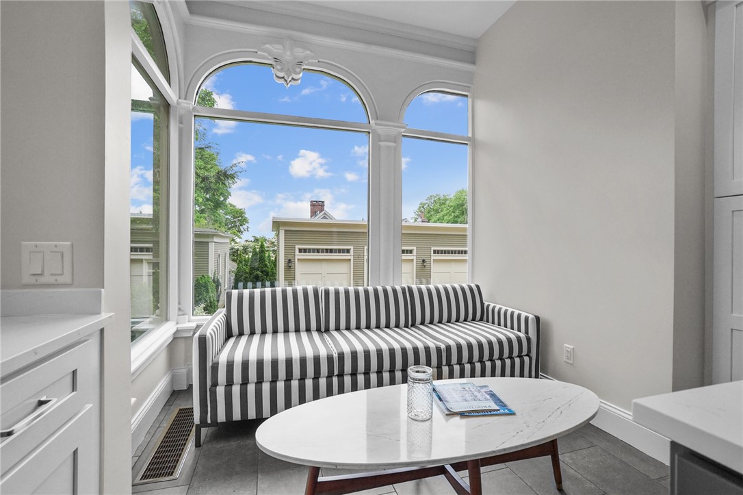 13 Cushing Street 1