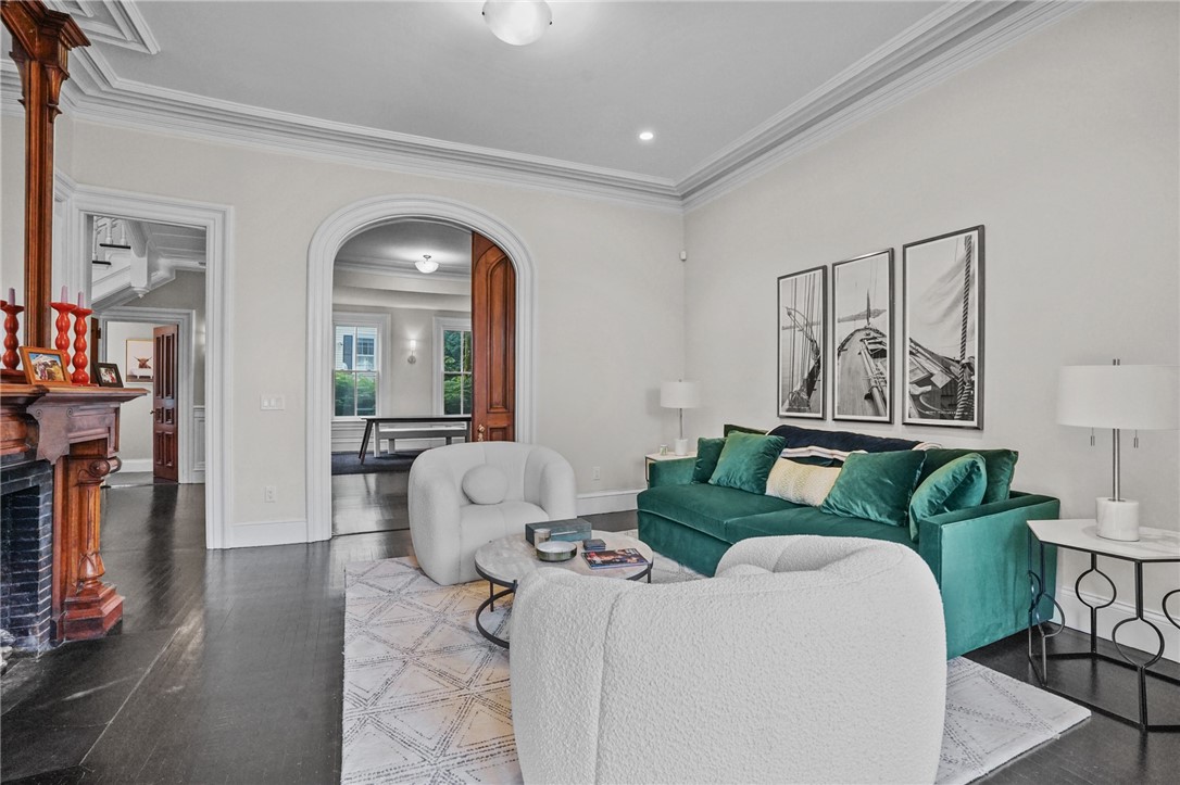13 Cushing Street 1
