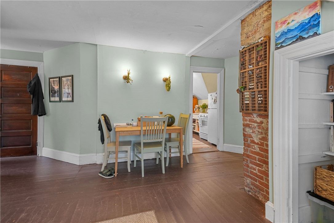 87 East Manning Street