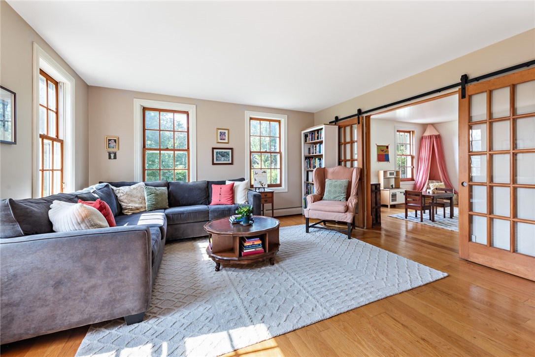 4059 Main Road