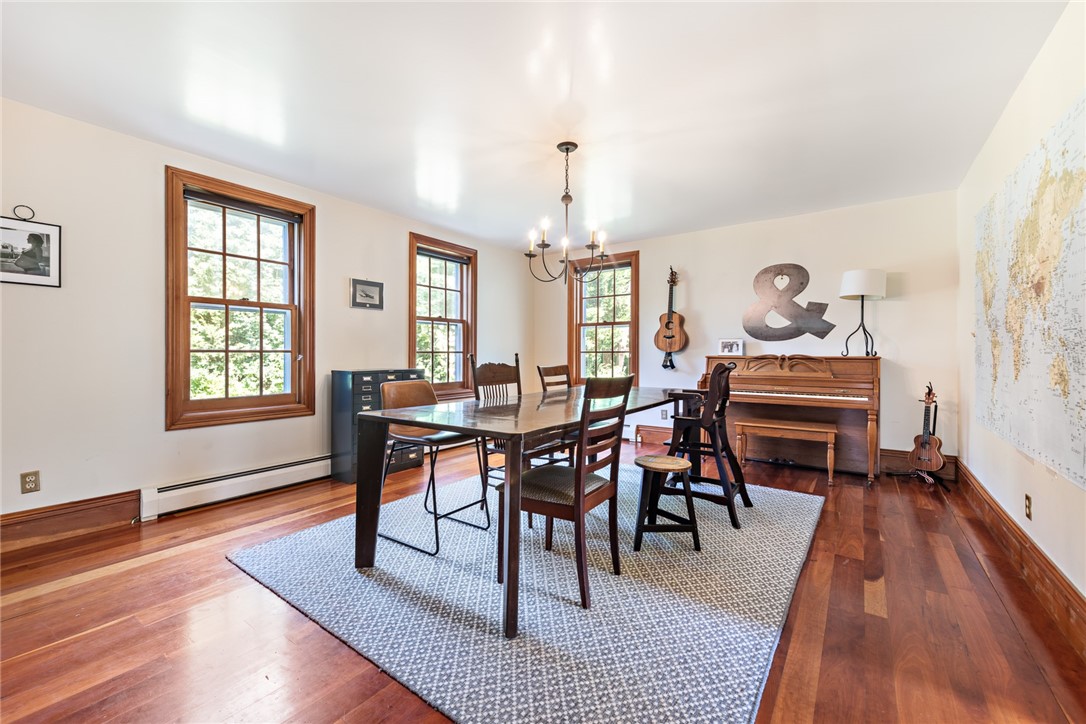 4059 Main Road