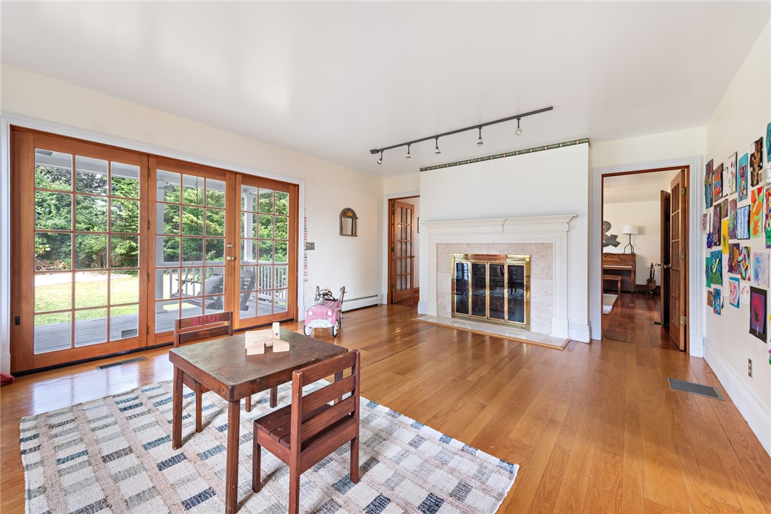 4059 Main Road