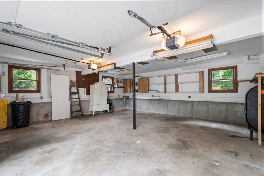 6 Acre Avenue
