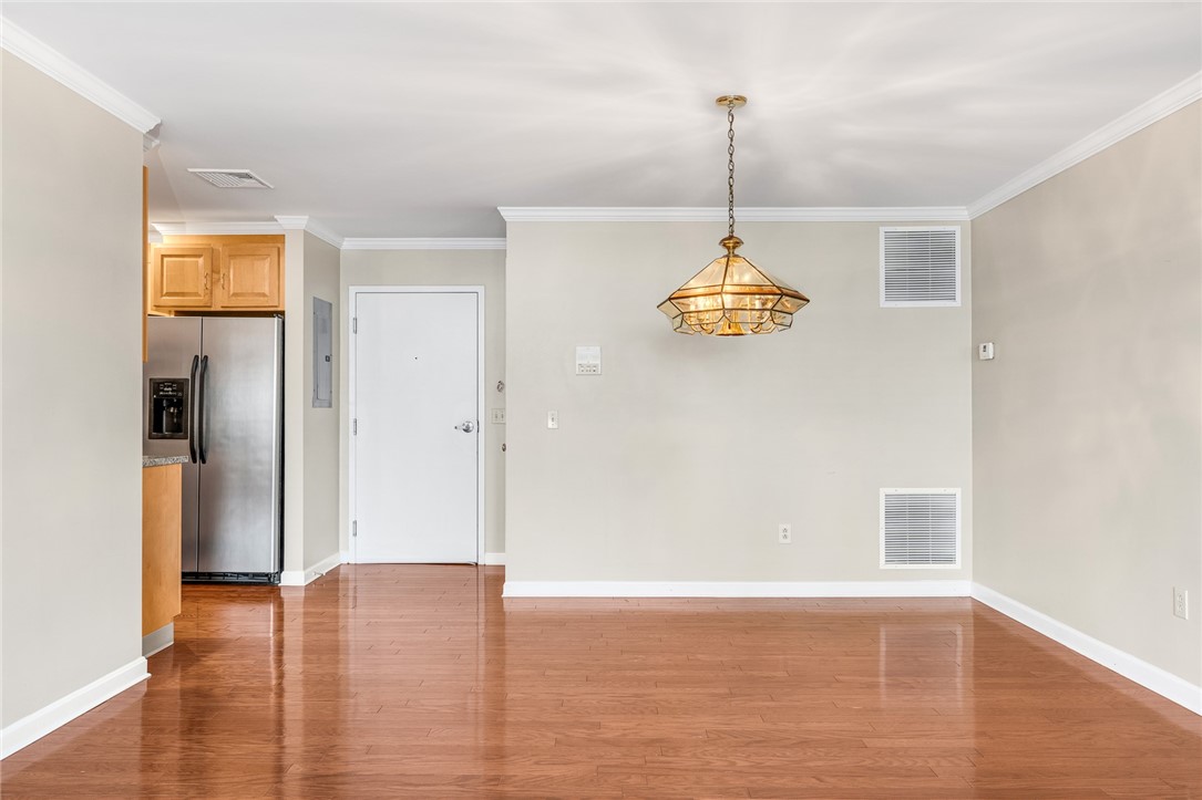 600 N BROADWAY 1C