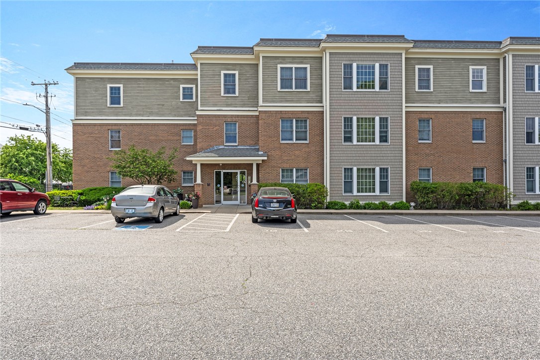 600 N BROADWAY 1C