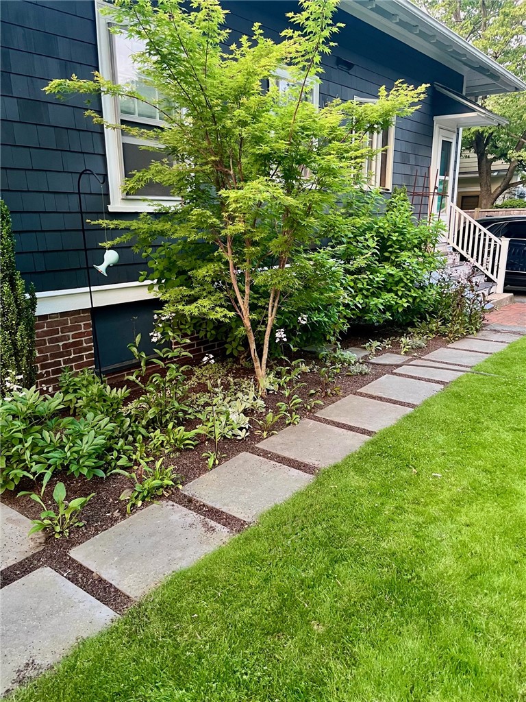 43 Oriole Avenue