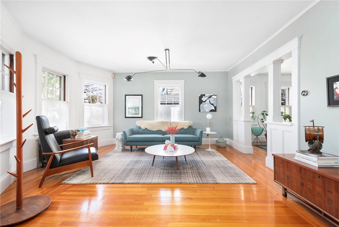 43 Oriole Avenue