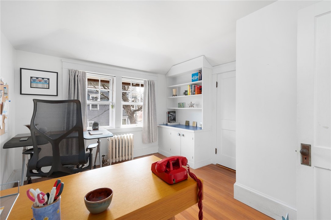 43 Oriole Avenue