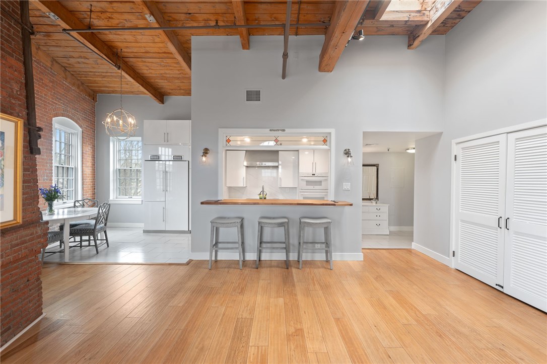 555 South Water Street 319
