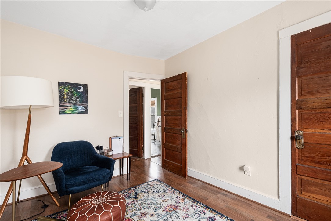 54 Grand View Street