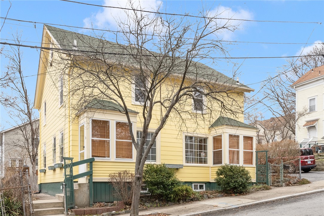 54 Grand View Street