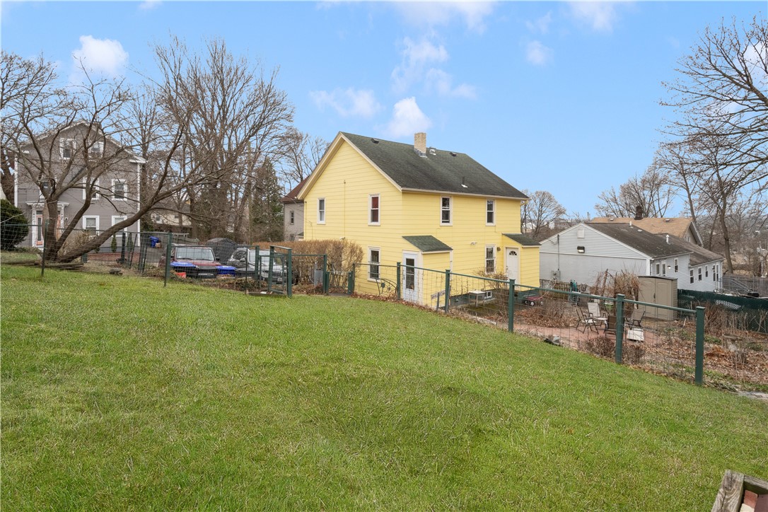 54 Grand View Street