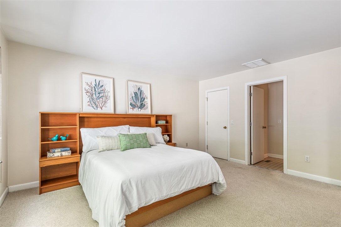 26 Bagy Wrinkle Cove