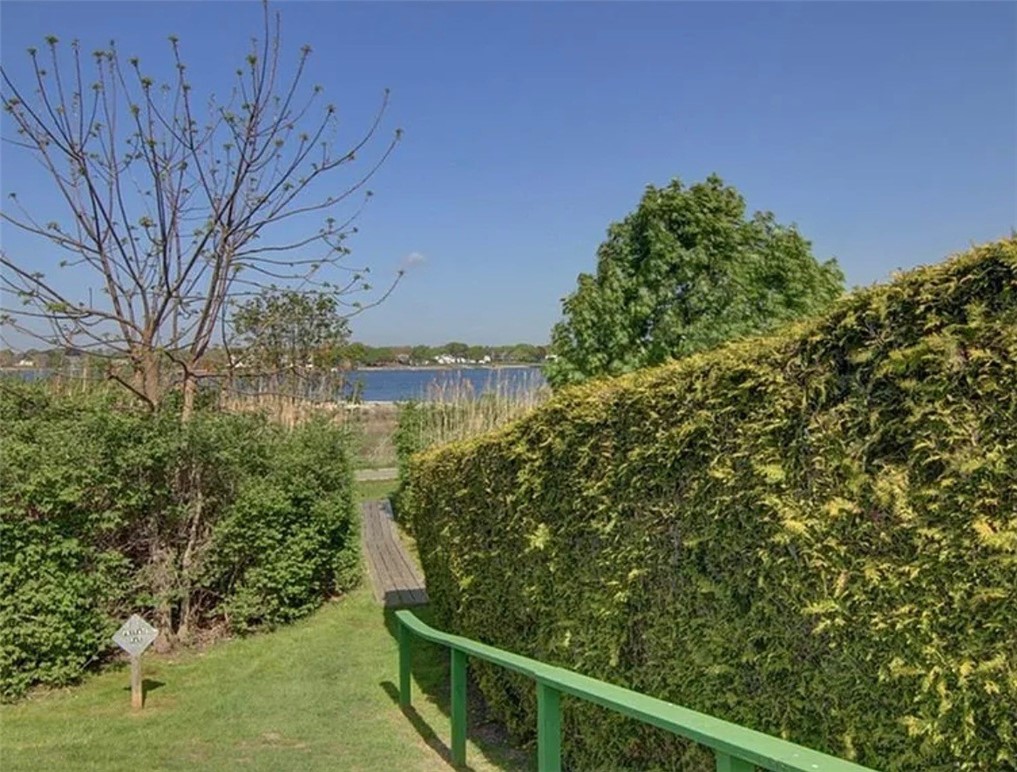 26 Bagy Wrinkle Cove