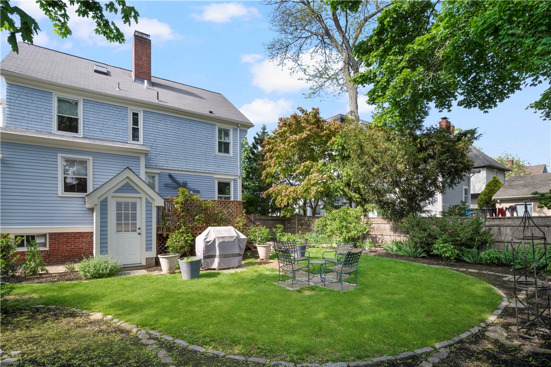 9 Oriole Avenue