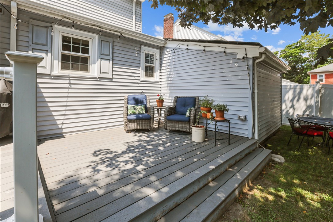 16 Elmcroft Avenue