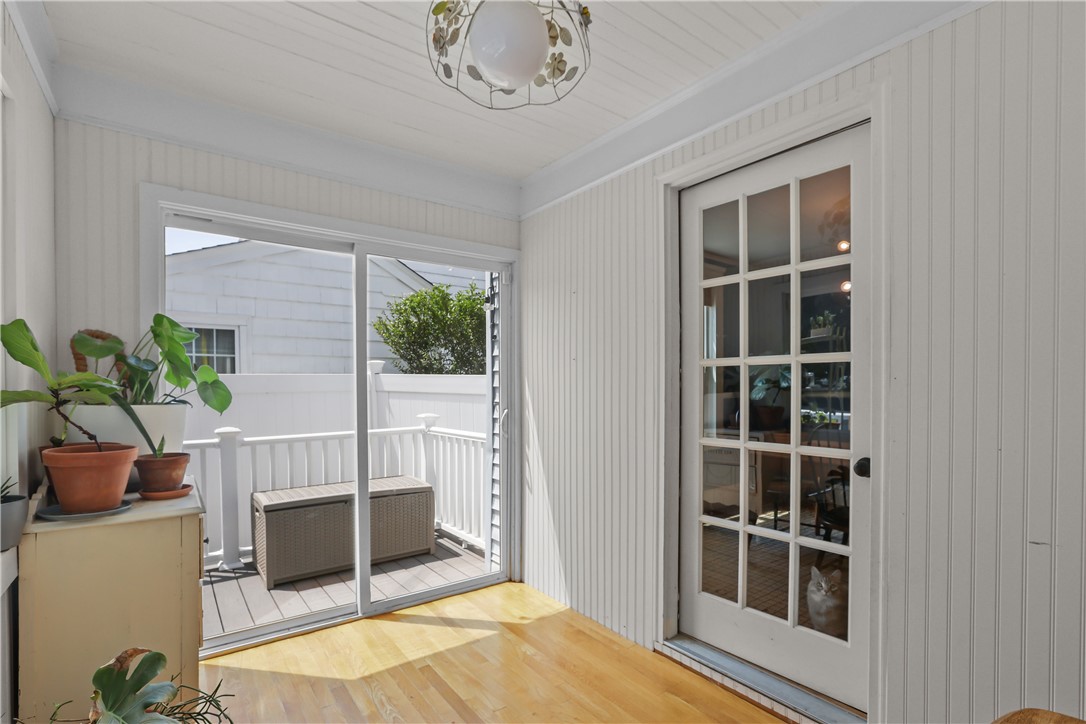 16 Elmcroft Avenue