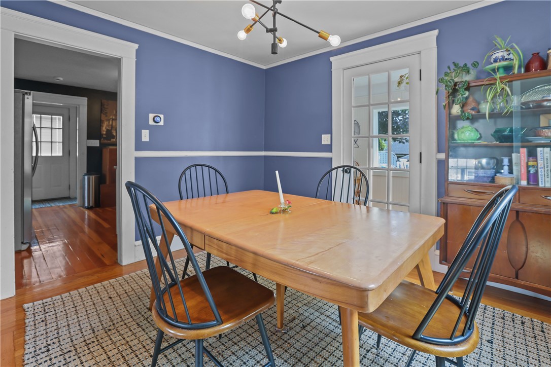 16 Elmcroft Avenue