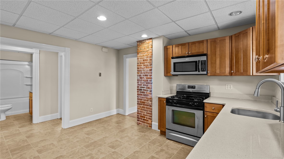 309 Highland Avenue