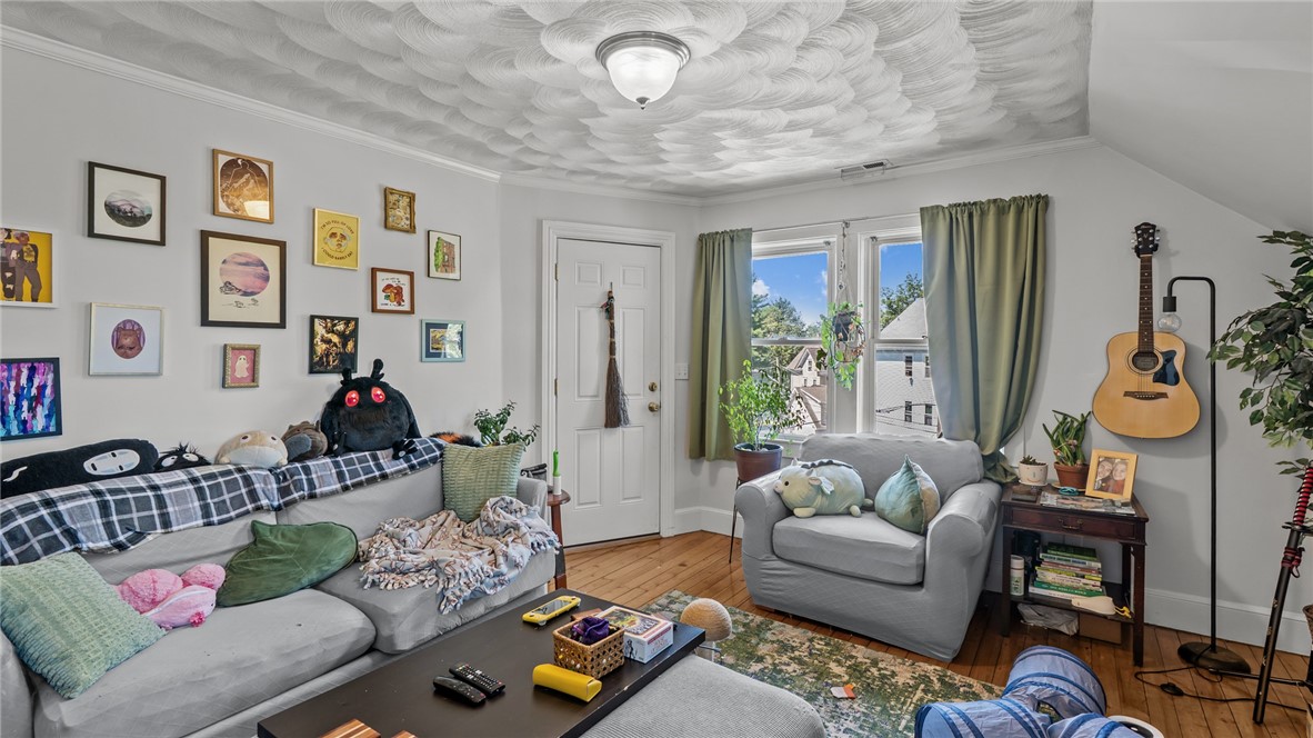 309 Highland Avenue