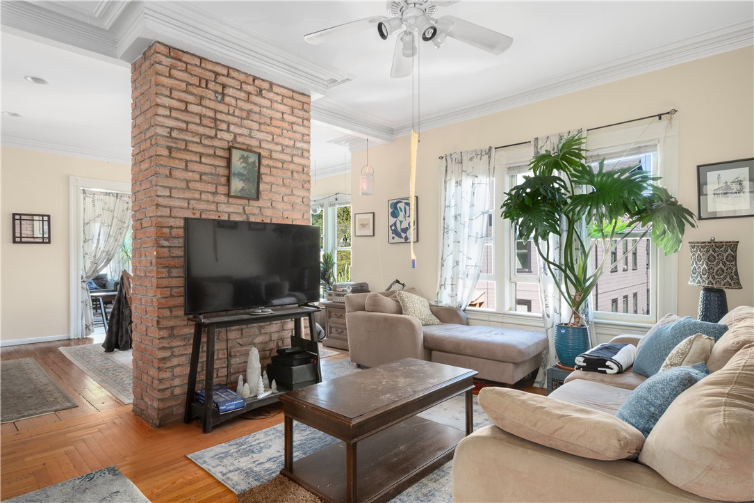 124 Chapin Avenue