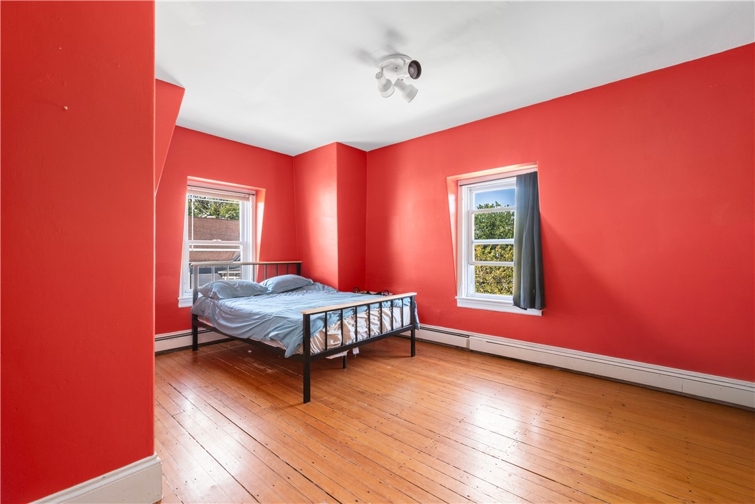 124 Chapin Avenue