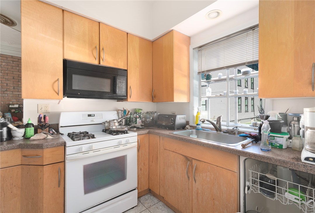 124 Chapin Avenue